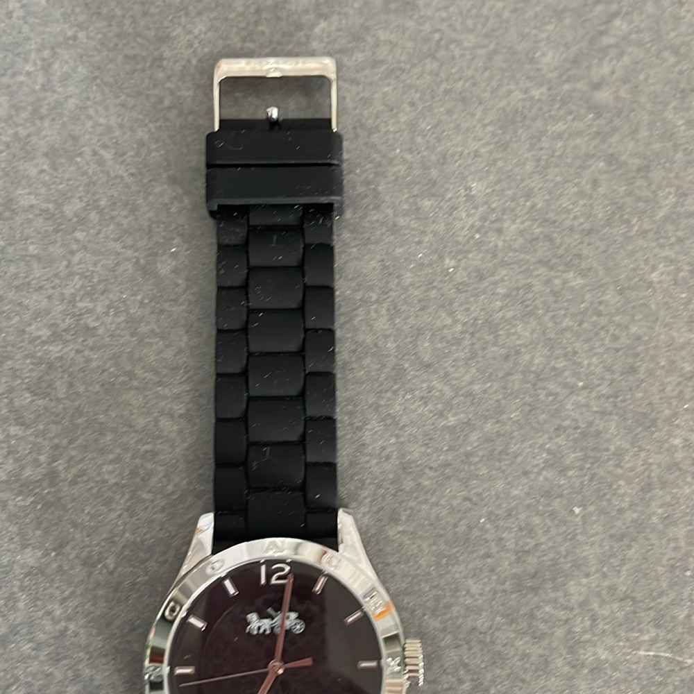 Coach watch - Picture 8 of 8